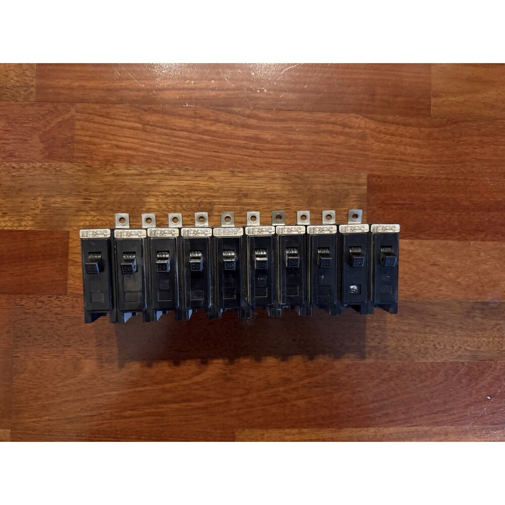 WESTINGHOUSE CIRCUIT BREAKER 1P, 20A, CAT# BA120 UA-615